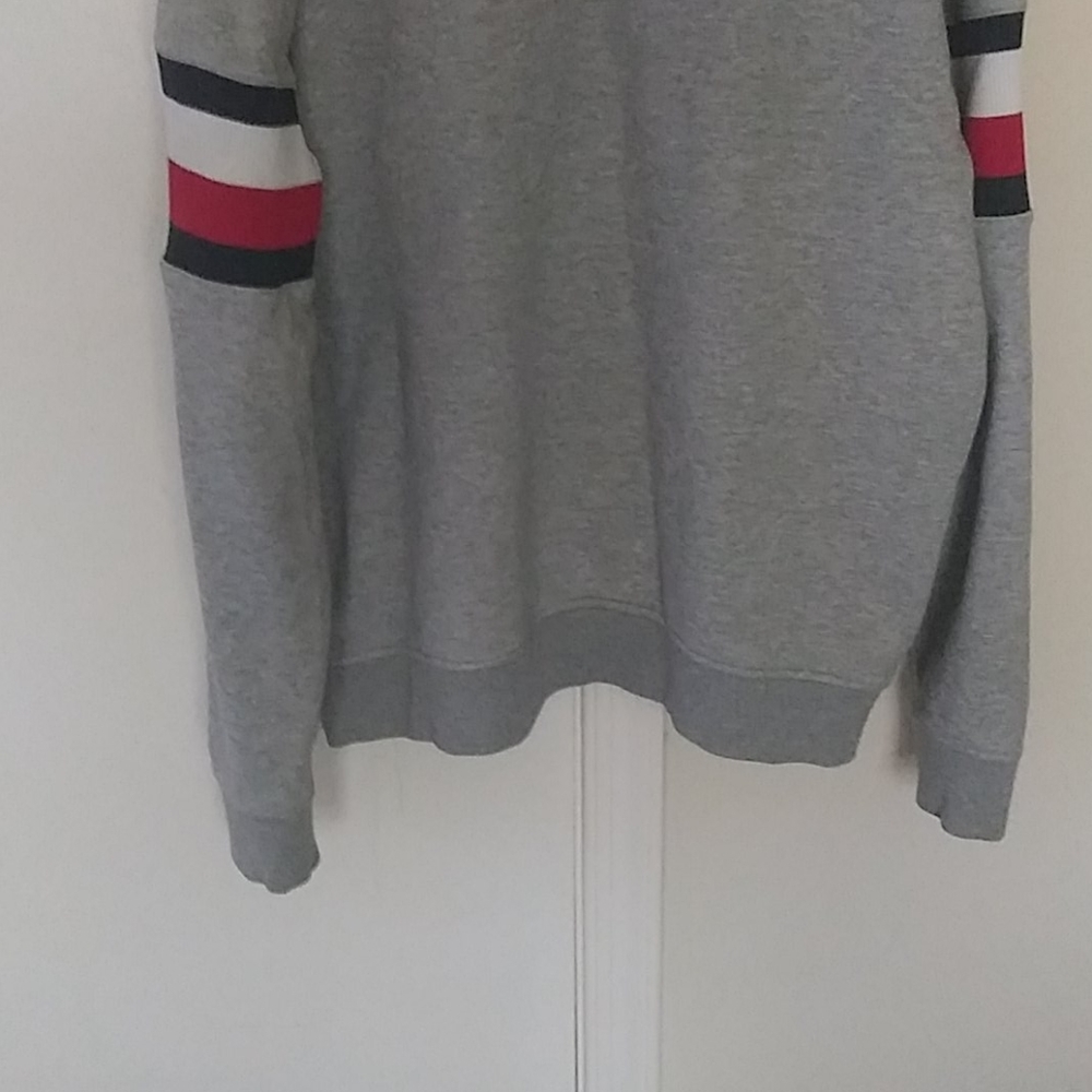 SWEATSHIRT - Picture 8 of 8